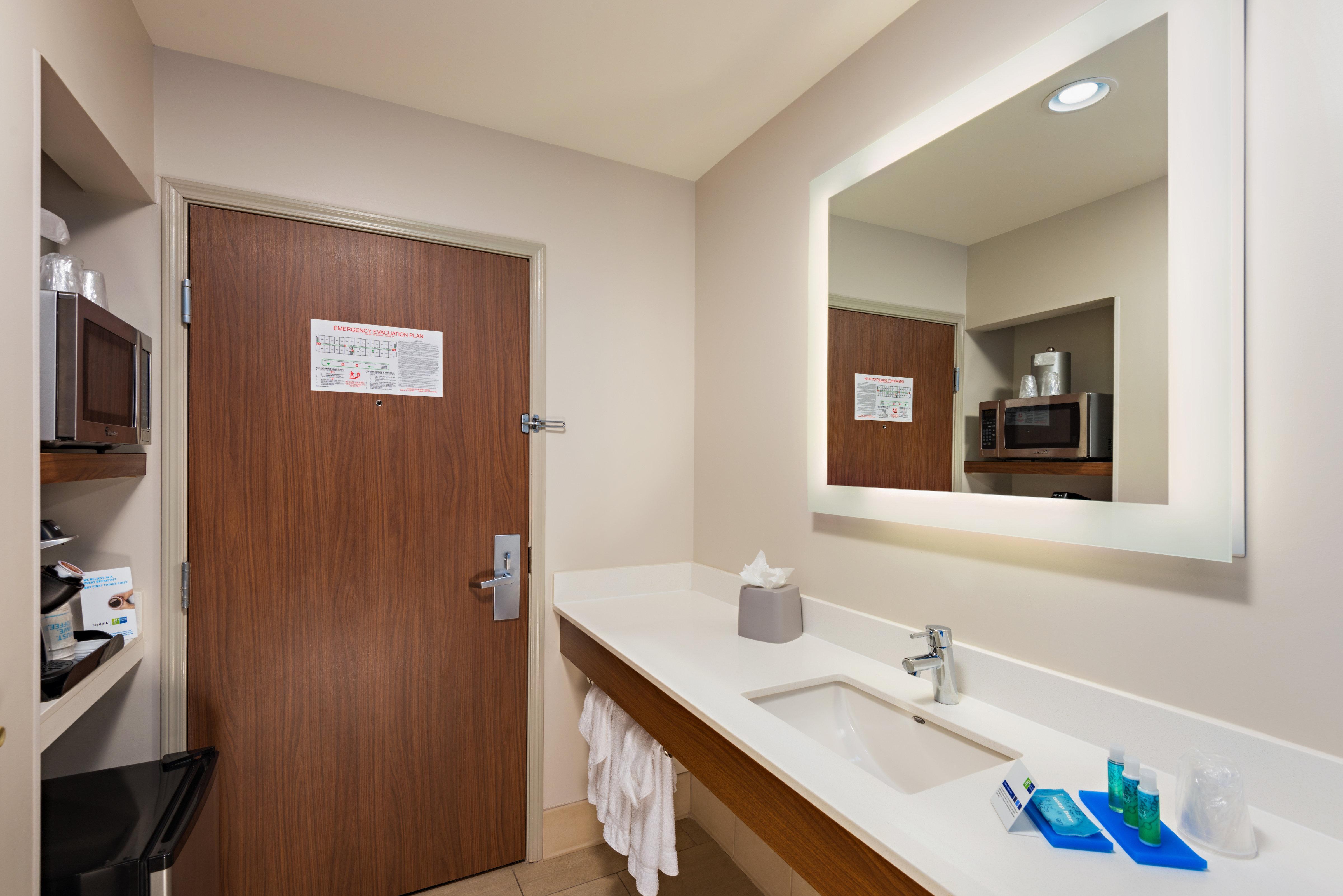 Holiday Inn Express Peoria North - Glendale By Ihg מראה חיצוני תמונה