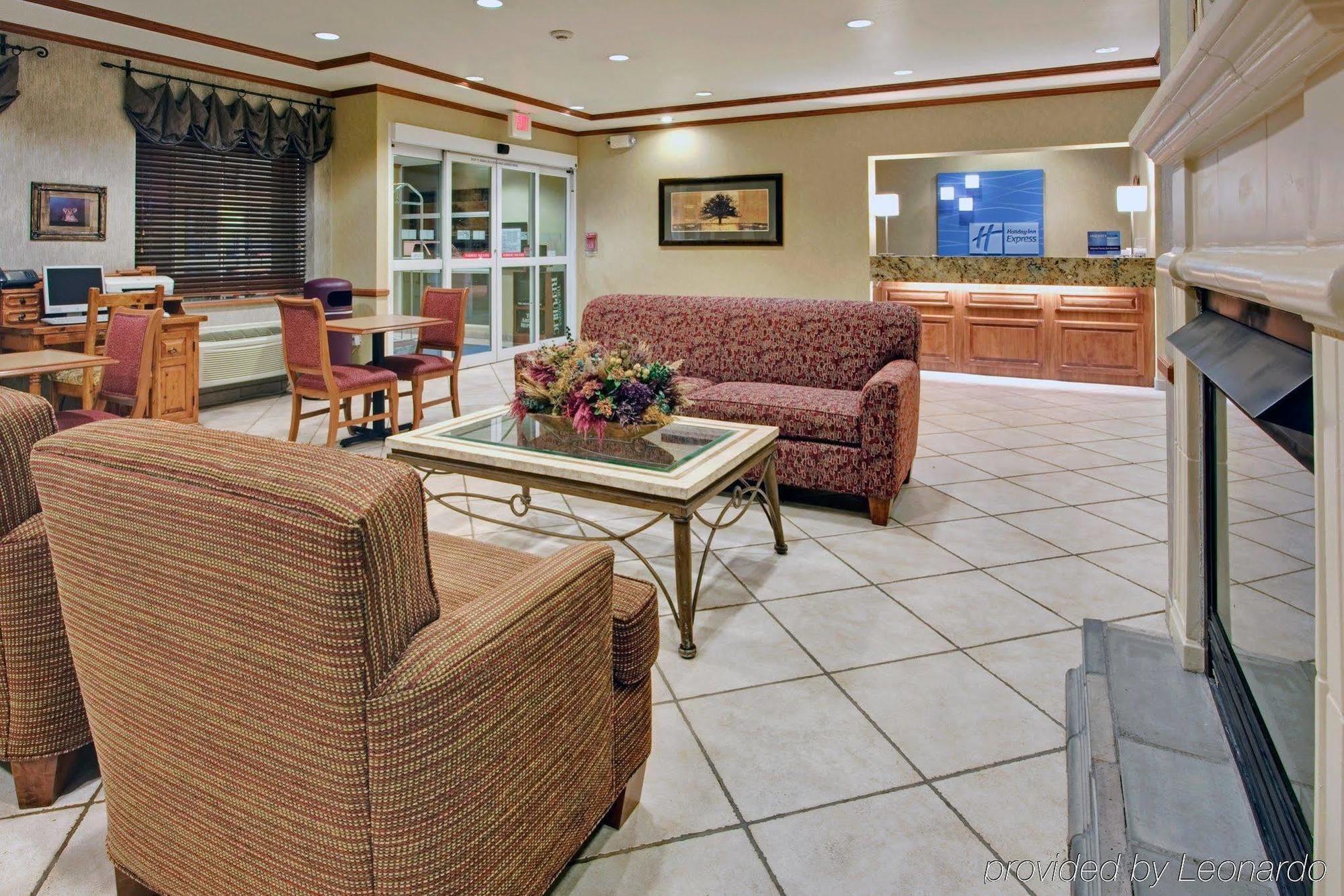 Holiday Inn Express Peoria North - Glendale By Ihg מראה חיצוני תמונה