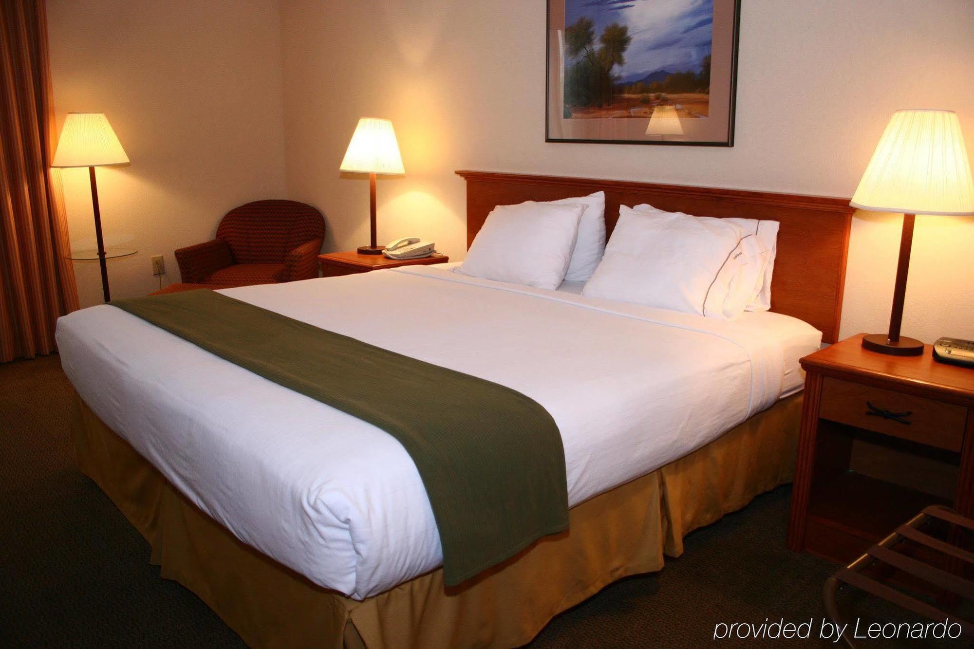 Holiday Inn Express Peoria North - Glendale By Ihg מראה חיצוני תמונה